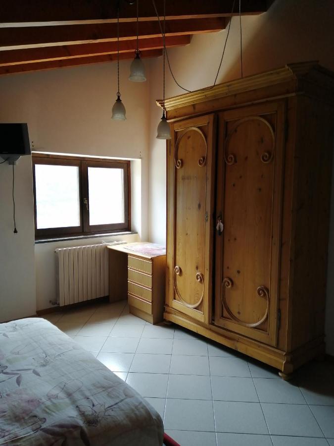 Casa Vacanze La Ca Del Cunfec ソンドリオ エクステリア 写真