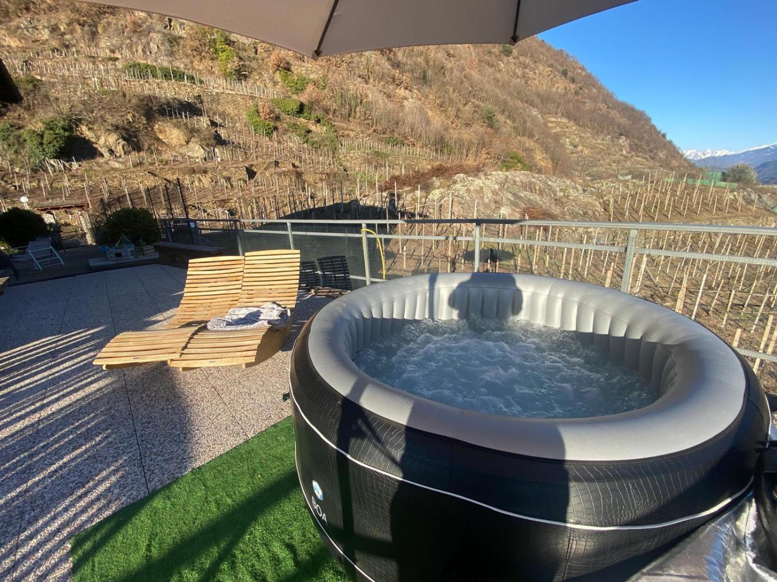 Casa Vacanze La Ca Del Cunfec ソンドリオ エクステリア 写真